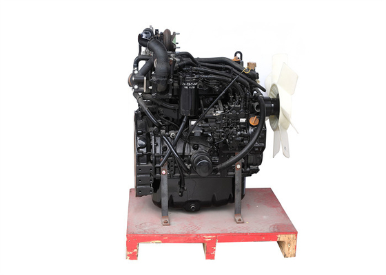 Lắp ráp động cơ diesel 4TNV98T-ZPXG cho máy xúc SK55-C Công suất 58,4kw