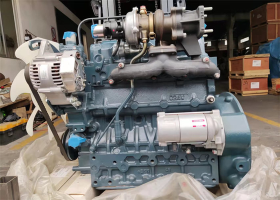 Động cơ diesel Kubota 41,7kw, làm mát bằng nước V2403T Động cơ Kubota cho máy xúc PC56-7